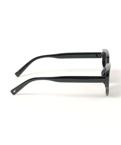 LAND MUSEUM（ランドミュージアム）の「LAND MUSEUM／オーバルキャットグラス（サングラス・メンズ・ブラック・FREE）」の3枚目の写真