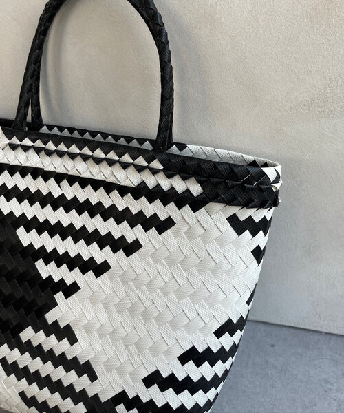 DouDou(ドゥドゥ)の「マルシェバッグ(ショルダーバッグ・レディース・ブラウン/ブラック・FREE)」の5枚目の写真