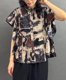 NICOLE white | フリル袖の柄シャツ(シャツ/ブラウス)