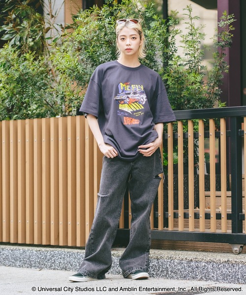 LB/S (エルビーエス)の「【ユニバーサル・ピクチャーズ】「BACK TO THE FUTURE」「E.T」オリジナルデザイン Tシャツ ドロップショルダー ビッグシルエット ユニセックス(Tシャツ/カットソー・メンズ・ブラック系その他/ホワイト系その他2/ブラック系その他2/ブルー系その他・MEDIUM/LARGE/X-LARGE)」の20枚目の写真