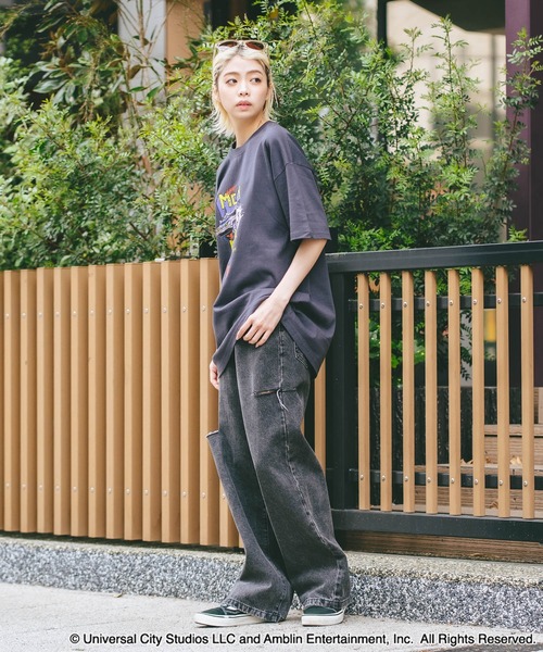 LB/S (エルビーエス)の「【ユニバーサル・ピクチャーズ】「BACK TO THE FUTURE」「E.T」オリジナルデザイン Tシャツ ドロップショルダー ビッグシルエット ユニセックス(Tシャツ/カットソー・メンズ・ブラック系その他/ホワイト系その他2/ブラック系その他2/ブルー系その他・MEDIUM/LARGE/X-LARGE)」の18枚目の写真