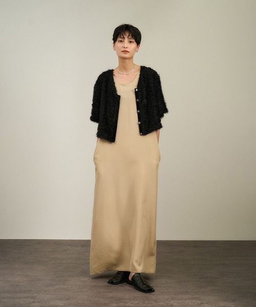 SALON adam et rope'（サロン アダム エ ロペ）の「前後2WAYフェザージャガードプルオーバー（その他トップス・レディース・ベージュ/ブラック・FREE）」の4枚目の写真