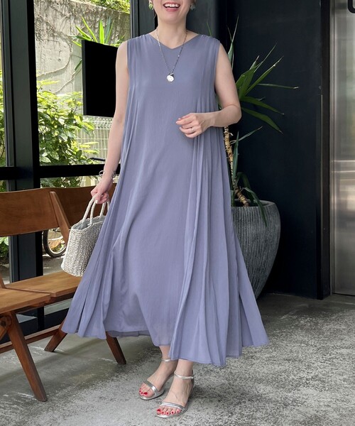 MICO COULIER（ミコクリエ）の「麻調シアー２WAYパネルフレアワンピース（ワンピース・レディース・パープル/カーキ/ブラック・38）」の18枚目の写真