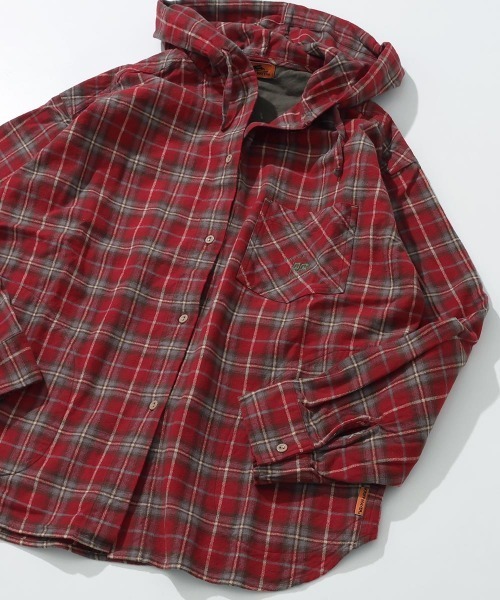 KRIFF MAYER Lady's Collection（クリフメイヤーレディースコレクション）の「【綿100％】ビエラフードシャツ（シャツ/ブラウス・レディース・カラフル/チャコール/その他5/ナチュラル/レッド/オリーブ・MEDIUM/LARGE）」の2枚目の写真