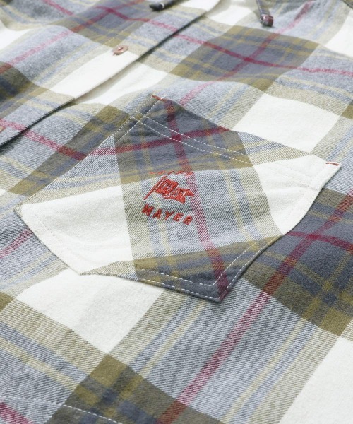 KRIFF MAYER Lady's Collection（クリフメイヤーレディースコレクション）の「【綿100％】ビエラフードシャツ（シャツ/ブラウス・レディース・カラフル/チャコール/その他5/ナチュラル/レッド/オリーブ・MEDIUM/LARGE）」の15枚目の写真