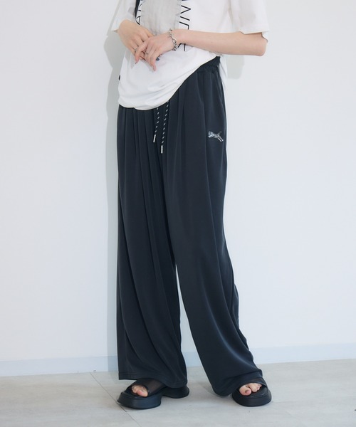 Paradise Picnic(パラダイスピクニック)の「TRANOI. TORAロゴタックスウェットパンツ(スウェットパンツ・レディース・チャコールグレー/ブラック/ブルー・FREE)」の10枚目の写真