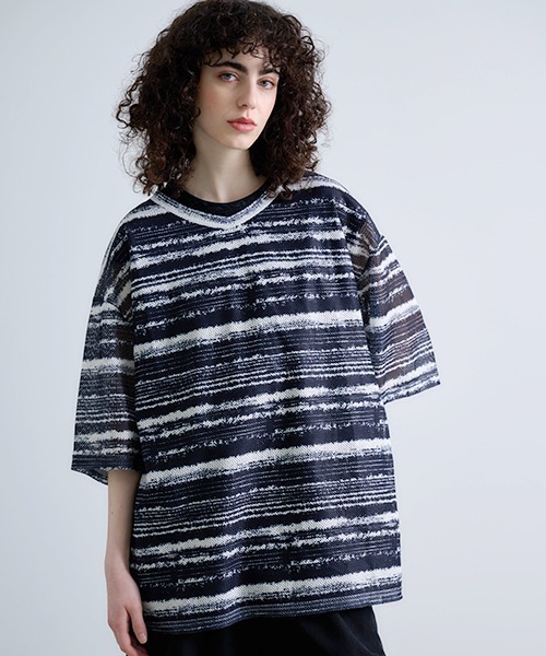 Revo.(レボ)の「Revo. ペイントボーダー メッシュTシャツ(Tシャツ/カットソー・メンズ・グレー/ブラック/パープル・2/1)」の9枚目の写真