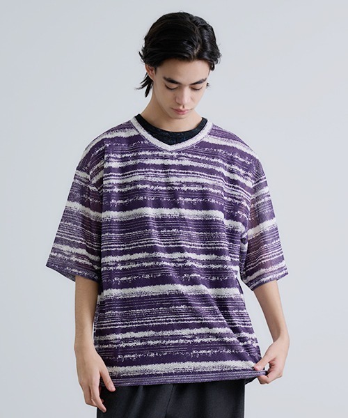 Revo.(レボ)の「Revo. ペイントボーダー メッシュTシャツ(Tシャツ/カットソー・メンズ・グレー/ブラック/パープル・2/1)」の5枚目の写真