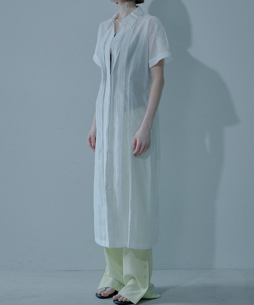 LE CIEL BLEU(ルシェルブルー)の「プリーテッドドレス / Pleated Dress(ワンピース・レディース・ブラック/オフホワイト/ライトブルー・38/36)」の5枚目の写真