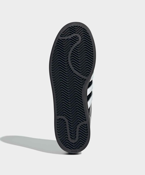 adidas(アディダス)の「スーパースター II シューズ / SUPERSTAR II / アディダスオリジナルス adidas Originals(スニーカー・メンズ・ブラック・29.0cm/28.5cm/28.0cm/27.5cm/27.0cm/26.5cm/26.0cm/25.5cm/25.0cm/24.5cm/24.0cm/23.5cm/23.0cm/22.5cm/22.0cm)」の3枚目の写真