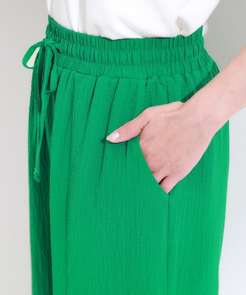 Cutie Blonde（キューティーブロンド）の「【S-LL/セットアップ可】リラックスカジュアルに ぽこぽこイージーパンツ（その他パンツ・レディース・ブラック/グリーン/ホワイト・04/03/02/01）」の13枚目の写真