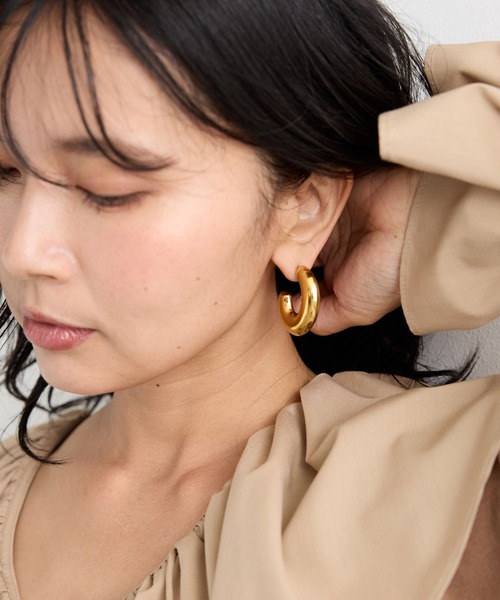 BARNYARDSTORM（バンヤードストーム）の「BARNYARDSTORM / 中空カールピアス 【『VERY』YouTube紹介アイテム】（ピアス（両耳用）・レディース・シルバー/ゴールド・FREE）」の19枚目の写真