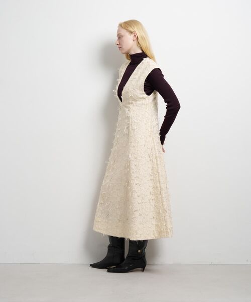 LANVIN en Bleu（ランバンオンブルー）の「ハンドカットジャガードワンピース（ワンピース・レディース・ブラック/ベージュ・36/38）」の4枚目の写真