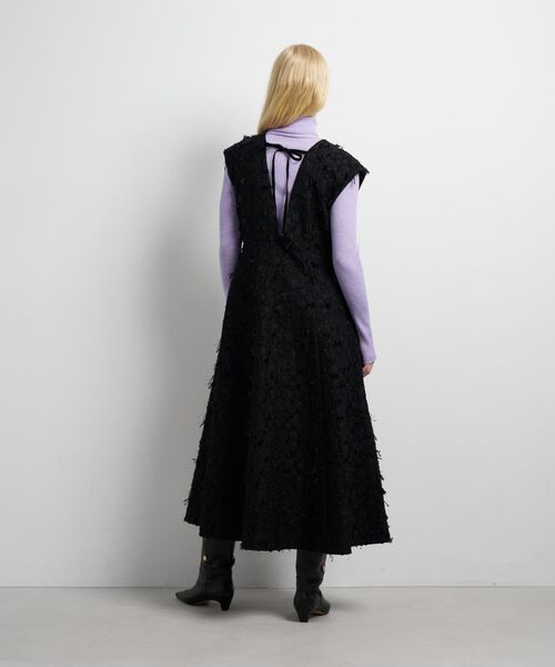 LANVIN en Bleu（ランバンオンブルー）の「ハンドカットジャガードワンピース（ワンピース・レディース・ブラック/ベージュ・36/38）」の12枚目の写真