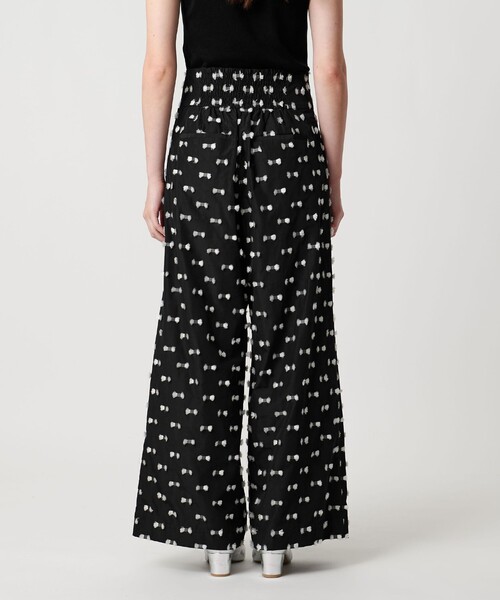 UNITED ARROWS（ユナイテッドアローズ）の「リボン カットジャガード ワイド パンツ ‐ウォッシャブル‐（その他パンツ・レディース・ネイビー/ブラック・38/36）」の8枚目の写真
