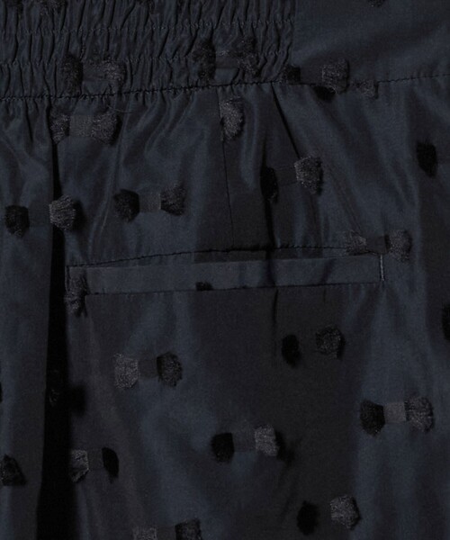 UNITED ARROWS（ユナイテッドアローズ）の「リボン カットジャガード ワイド パンツ ‐ウォッシャブル‐（その他パンツ・レディース・ネイビー/ブラック・38/36）」の15枚目の写真