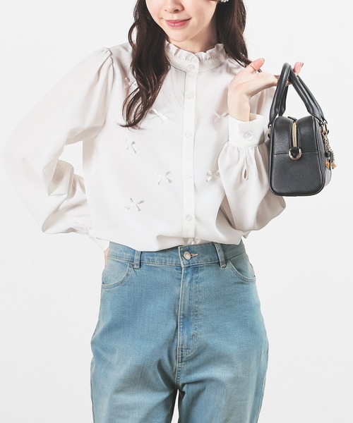 Honeys(ハニーズ)の「リボン付ブラウス(シャツ/ブラウス・レディース・ピンク/ブラック/ホワイト・L/M/S)」の1枚目の写真