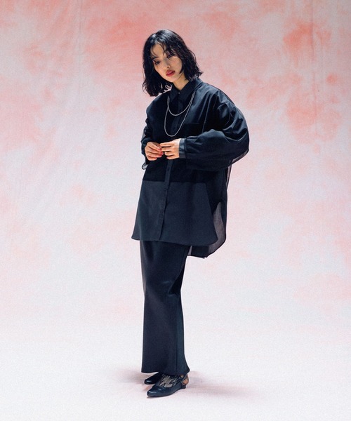 LEPSIM（レプシィム）の「チュール重ねシャツチュニック　571315（シャツ/ブラウス・レディース・ブルー/チャコールグレー/イエロー/ブラウン/ピンク・FREE）」の14枚目の写真