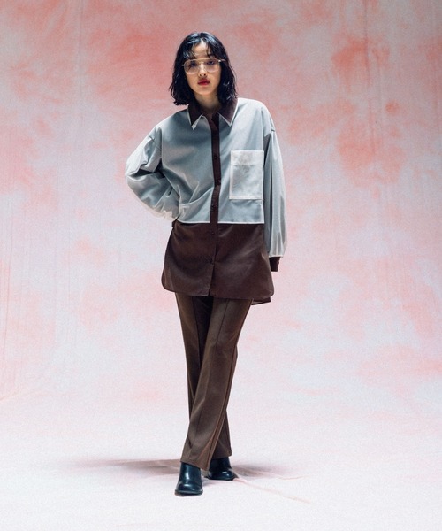 LEPSIM（レプシィム）の「チュール重ねシャツチュニック　571315（シャツ/ブラウス・レディース・ブルー/チャコールグレー/イエロー/ブラウン/ピンク・FREE）」の10枚目の写真