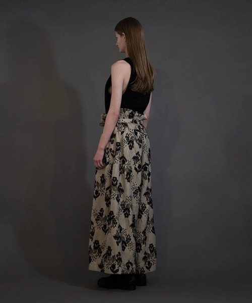 my beautiful landlet（マイビューティフルランドレット）の「【my beautiful landlet】 ORIGINAL FLOWER JACQUARD WIDE PANTS（その他パンツ・メンズ・ベージュ/ブラック・0/1）」の7枚目の写真