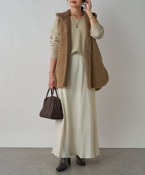 シーズンムード高まる】エコファーフードジレ（その他アウター）｜RIVE