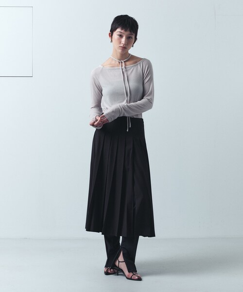 CODE A（コードエー）の「off－shoulder jersey top（Tシャツ/カットソー・レディース・ブラック/パープル/ナチュラル・00）」の8枚目の写真
