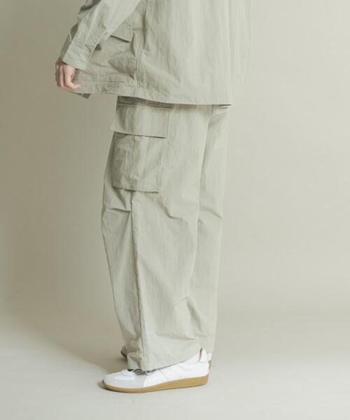 SENSE OF PLACE by URBAN RESEARCH（センスオブプレイスバイアーバンリサーチ）の「ユーティリティーカーゴワイドパンツ（その他パンツ・メンズ・ブラック/ライトベージュ/パープル・MEDIUM/LARGE）」の5枚目の写真