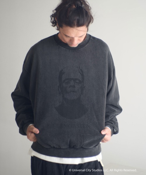 ADAM PATEK（アダムパテック）の「msw1754-Frankenstein portrait crewneck スウェット(AP2524020)（スウェット・メンズ・ブラック/ミックスグレー・1/2）」の2枚目の写真