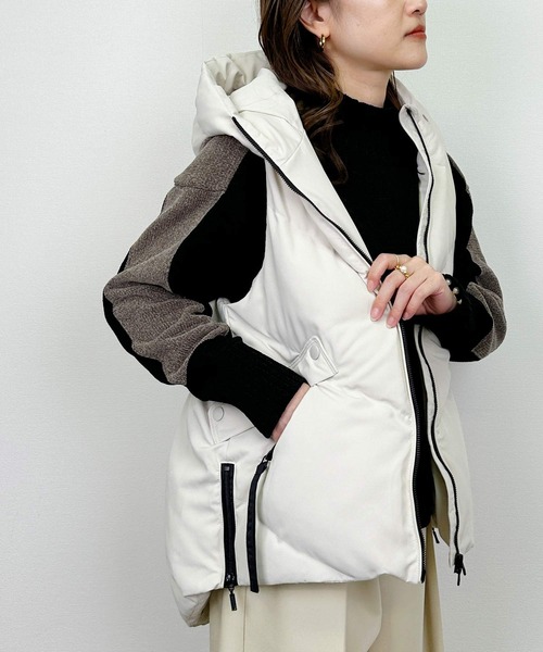 PICCIN（ピッチン）の「フードダウンベスト（ダウンベスト・レディース・オフホワイト/ブラック・M）」の6枚目の写真