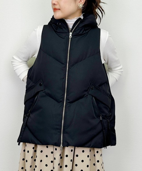 PICCIN（ピッチン）の「フードダウンベスト（ダウンベスト・レディース・オフホワイト/ブラック・M）」の19枚目の写真