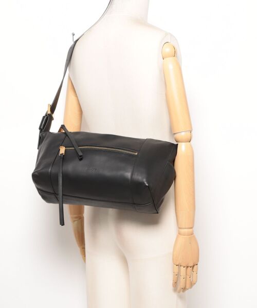 未使用品✨ALLSAINTS オールセインツ レザー ショルダーバッグ 未使用品✨ALLSAINTS オールセインツ レザー ショルダーバッグ