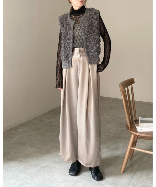 She's Closet(シーズクローゼット)の「ショート丈ループ編みフリンジニットベスト(ベスト・レディース・ブラウン/チャコールグレー/アイボリー/ブラック・FREE)」の17枚目の写真