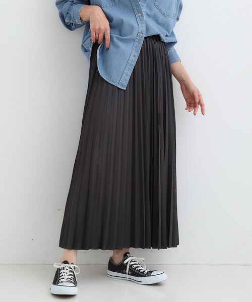 DRESKIP(ドレスキップ)の「【着丈選べる】きれいめにもカジュアルにも レザー調プリーツスカート(スカート・レディース・ブラック/ナチュラル/ブラウン系その他・00/11)」の1枚目の写真