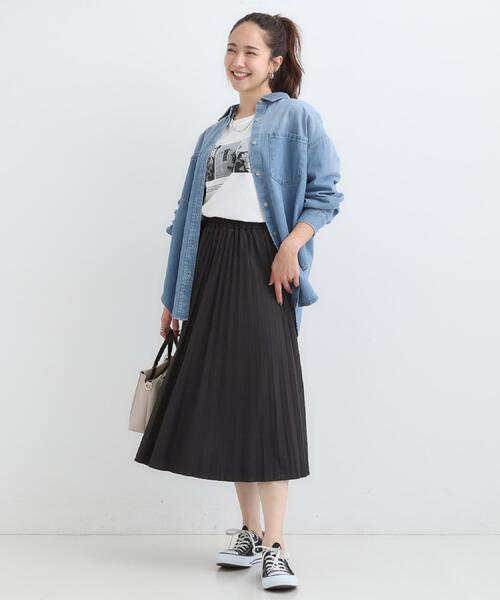 DRESKIP(ドレスキップ)の「【着丈選べる】きれいめにもカジュアルにも レザー調プリーツスカート(スカート・レディース・ブラック/ナチュラル/ブラウン系その他・00/11)」の5枚目の写真