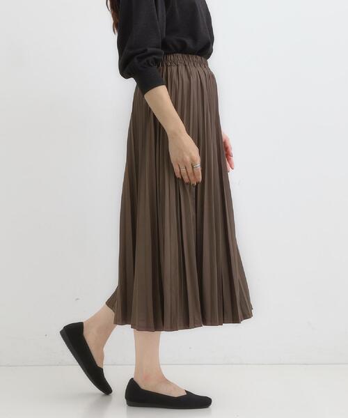 DRESKIP(ドレスキップ)の「【着丈選べる】きれいめにもカジュアルにも レザー調プリーツスカート(スカート・レディース・ブラック/ナチュラル/ブラウン系その他・00/11)」の11枚目の写真