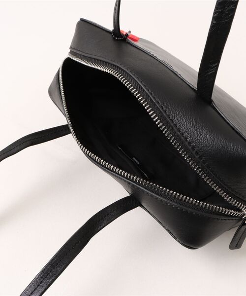 ONE.ワンドット】 / レザースクエアミニボストンBAG / ONE-008