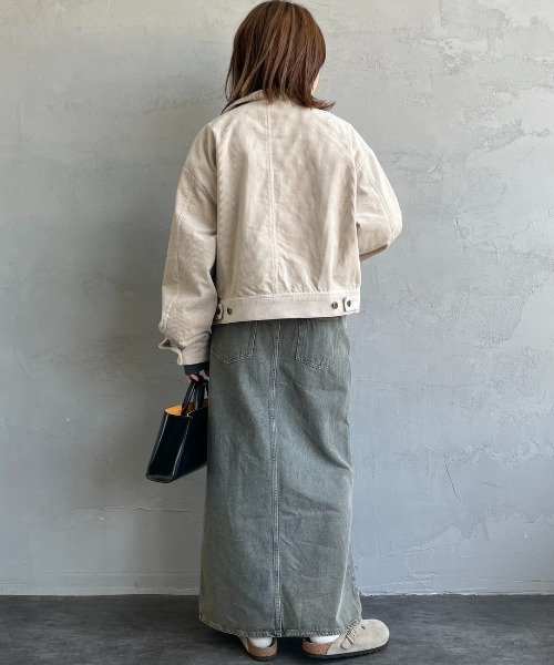 UNIVERSAL OVERALL（ユニバーサルオーバーオール）の「[UNIVERSAL OVERALL/ユニバーサルオーバーオール] 別注 ショート丈ワークジャケット（カバーオール・レディース・グレイッシュベージュ/ワンウォッシュ/インディゴブルー/ブラウン・F）」の7枚目の写真