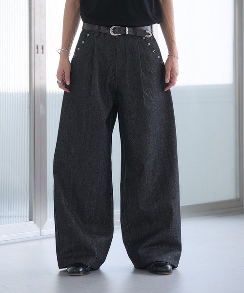 Adoon plain（アドーンプレーン）の「Eyelet One-Tuck Rigid Wide Denim Pants / ハトメ1タックリジットワイドデニム（デニムパンツ・メンズ・ブラック/インディゴブルー・LARGE/SMALL/MEDIUM）」の12枚目の写真