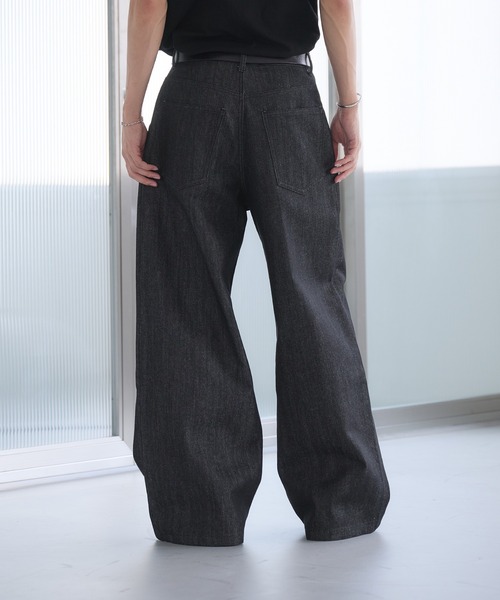 Adoon plain（アドーンプレーン）の「Eyelet One-Tuck Rigid Wide Denim Pants / ハトメ1タックリジットワイドデニム（デニムパンツ・メンズ・ブラック/インディゴブルー・LARGE/SMALL/MEDIUM）」の15枚目の写真
