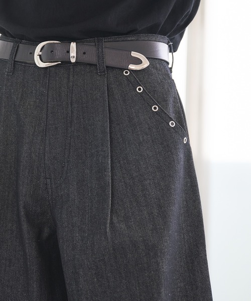 Adoon plain（アドーンプレーン）の「Eyelet One-Tuck Rigid Wide Denim Pants / ハトメ1タックリジットワイドデニム（デニムパンツ・メンズ・ブラック/インディゴブルー・LARGE/SMALL/MEDIUM）」の18枚目の写真
