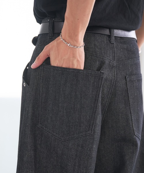 Adoon plain（アドーンプレーン）の「Eyelet One-Tuck Rigid Wide Denim Pants / ハトメ1タックリジットワイドデニム（デニムパンツ・メンズ・ブラック/インディゴブルー・LARGE/SMALL/MEDIUM）」の19枚目の写真