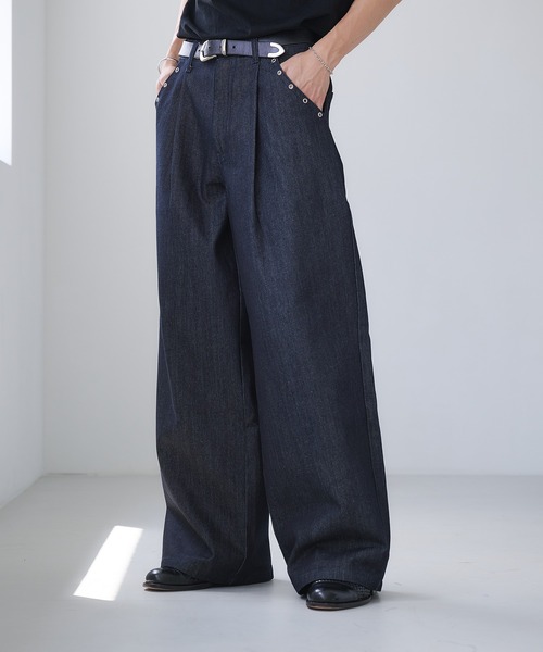 Adoon plain（アドーンプレーン）の「Eyelet One-Tuck Rigid Wide Denim Pants / ハトメ1タックリジットワイドデニム（デニムパンツ・メンズ・ブラック/インディゴブルー・LARGE/SMALL/MEDIUM）」の7枚目の写真