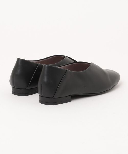 UnReef(アンリーフ)の「カバードスリッポンシューズ(パンプス・レディース・ブラック/ダークブラウン・22.5cm/23.5cm/24.0cm/24.5cm/23.0cm)」の3枚目の写真