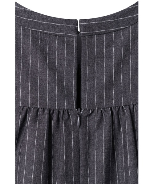Her lip to(ハーリップトゥー)の「Fleurine Ruffle Blouse(シャツ/ブラウス・レディース・オフホワイト/グレー・M/S)」の9枚目の写真