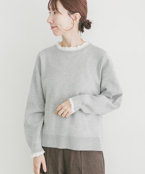 ITEMS URBANRESEARCH(アイテムズ アーバンリサーチ)の「ミラノリブフリルドッキングニット(ニット/セーター・レディース・グレー系その他/ネイビー/ベージュ・FREE)」の4枚目の写真