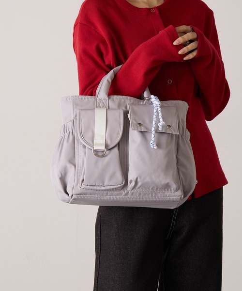 COLDE (コルデ)の「【COLDE】6ポケットトートバッグ 3251-378-1(トートバッグ・レディース・グレー/カーキ/ブラック・FREE)」の7枚目の写真