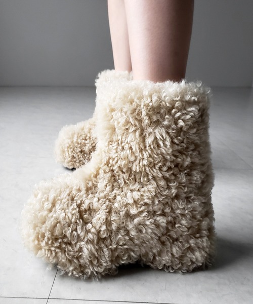me+em select（ミームセレクト）の「【 ２color 】厚底テディボアショートブーツ ／ platform teddy boa short boots（ブーツ・レディース・ブラック/アイボリー・37/38/39/40）」の11枚目の写真