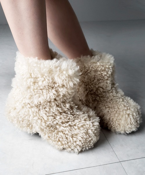 me+em select（ミームセレクト）の「【 ２color 】厚底テディボアショートブーツ ／ platform teddy boa short boots（ブーツ・レディース・ブラック/アイボリー・37/38/39/40）」の19枚目の写真