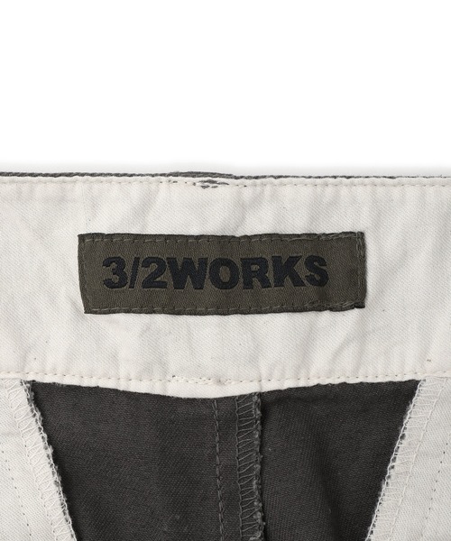 le cercle ADAM ET ROPE'(ルセルクルアダムエロペ)の「【3/2WORKS】別注/タックチノパンツ(その他パンツ・メンズ・チャコールグレー/ブラック/ベージュ・LL/M/L)」の10枚目の写真