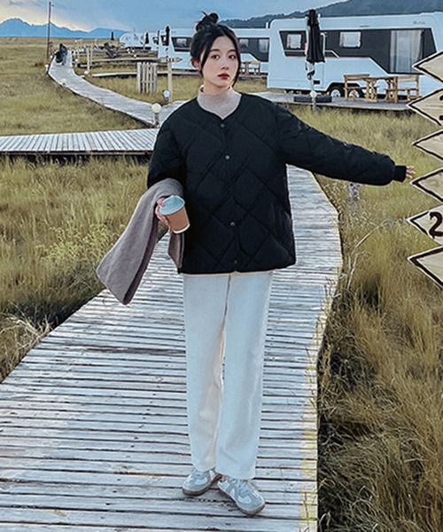 LAFFMO（ラフモ）の「ノーカラーミドル丈キルティングジャケット（ダウンジャケット/コート・レディース・ブラウン/ホワイト/ブラック・L/M/S）」の18枚目の写真